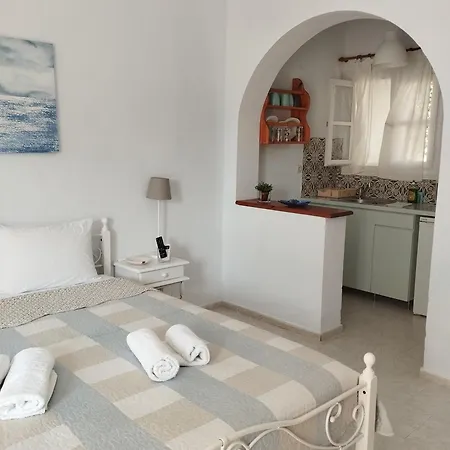 Smaragdi Rooms And Studios Skopelos Town Room photo