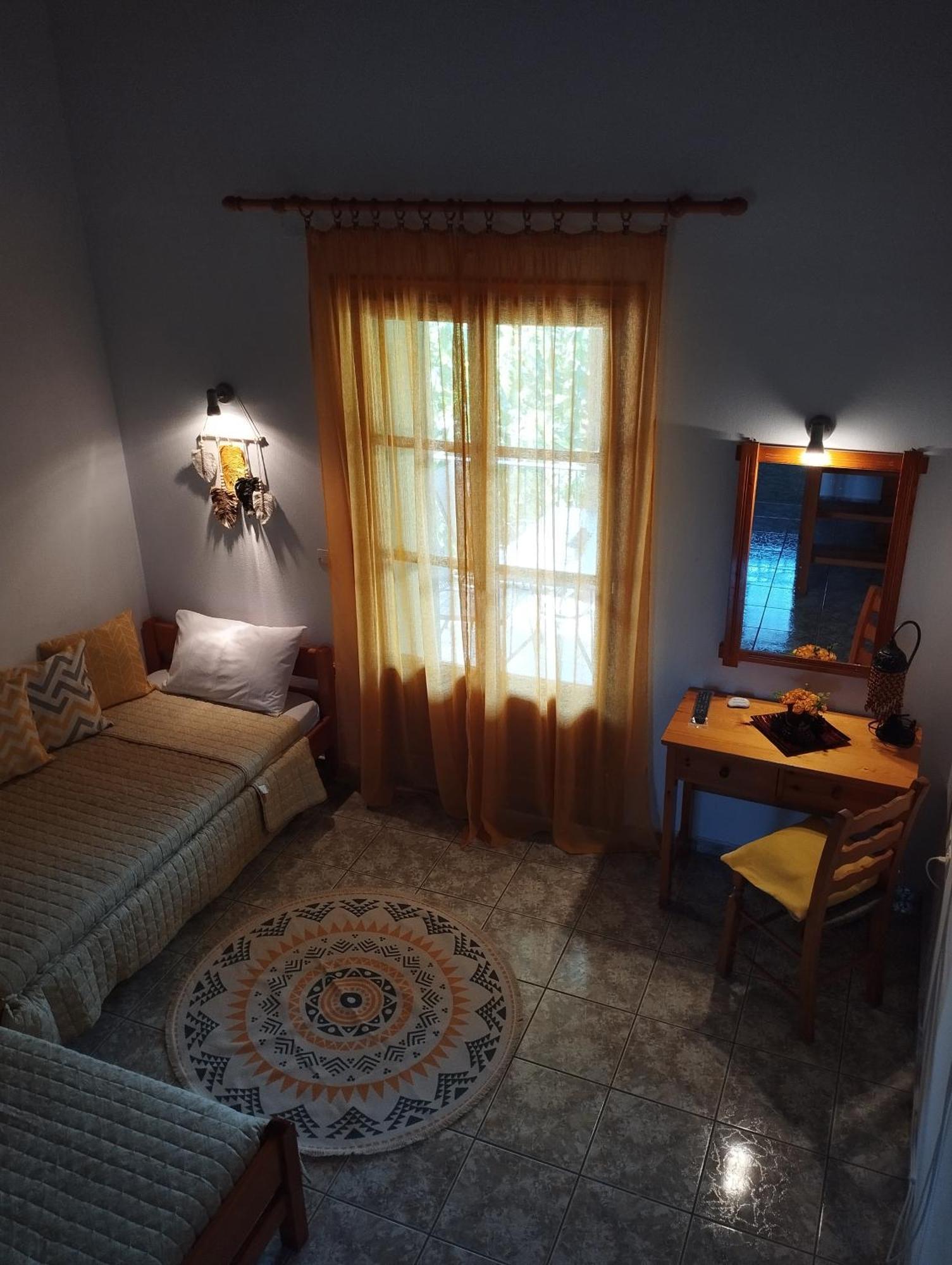 Apartment Smaragdi And Skopelos Town